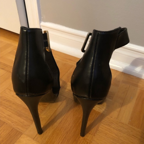 Steve Madden Heels - Picture 2 of 3